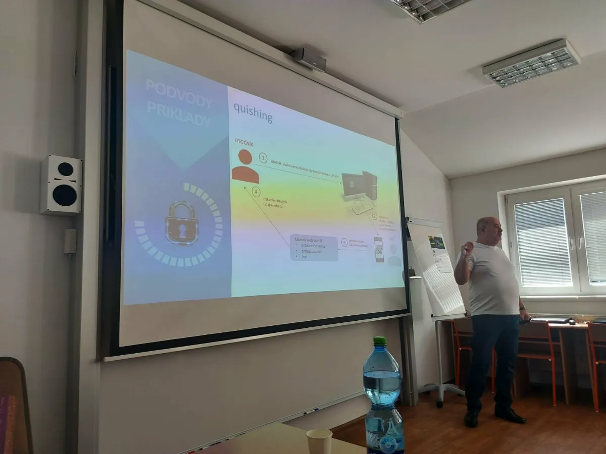 Bezpečnosť detí a žiakov v digitálnom priestore foto 4
